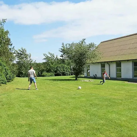 Three-bedroom Holiday In Hals 23