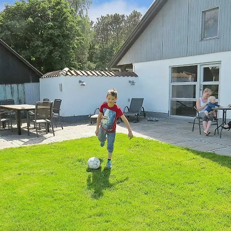 Lejlighed Three-bedroom Holiday In Hals 23